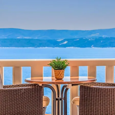Suncity Restaurant & * Stanici